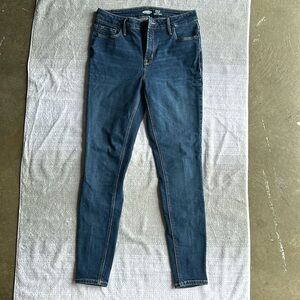 Old Navy | Rockstar Skinny High Rise | size 6